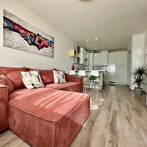 city-break-apartment-1-private-garage-ac.inbudapesthotels.com/